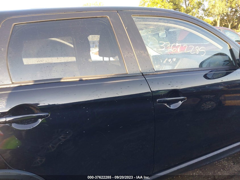 VIN JA4AP3AUXKU033368 2019 MITSUBISHI OUTLANDER SPORT 2.0