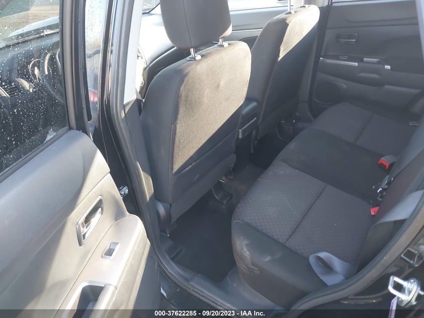 VIN JA4AP3AUXKU033368 2019 MITSUBISHI OUTLANDER SPORT 2.0