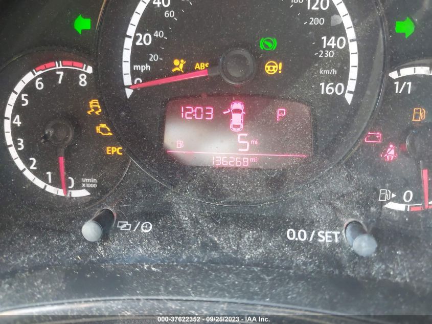 2015 VOLKSWAGEN BEETLE COUPE 1.8T FLEET EDITION - 3VWF17AT8FM638055