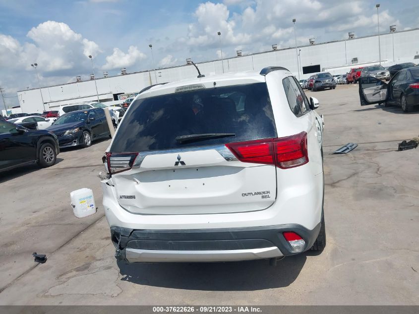 2016 MITSUBISHI OUTLANDER SE/SEL - JA4AD3A33GZ053200