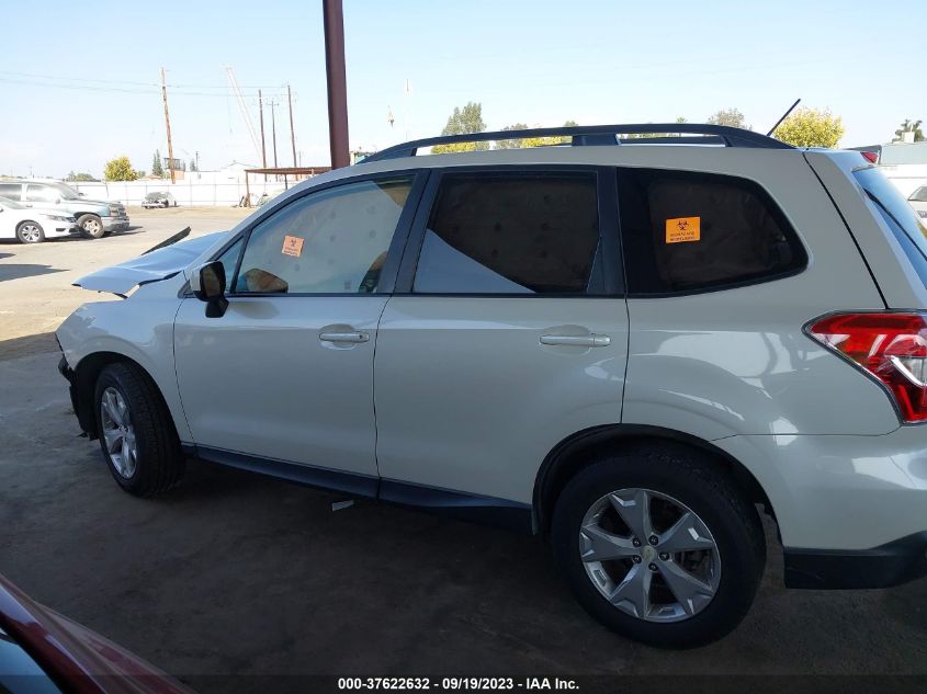 2015 SUBARU FORESTER 2.5I PREMIUM - JF2SJADC4FH804605