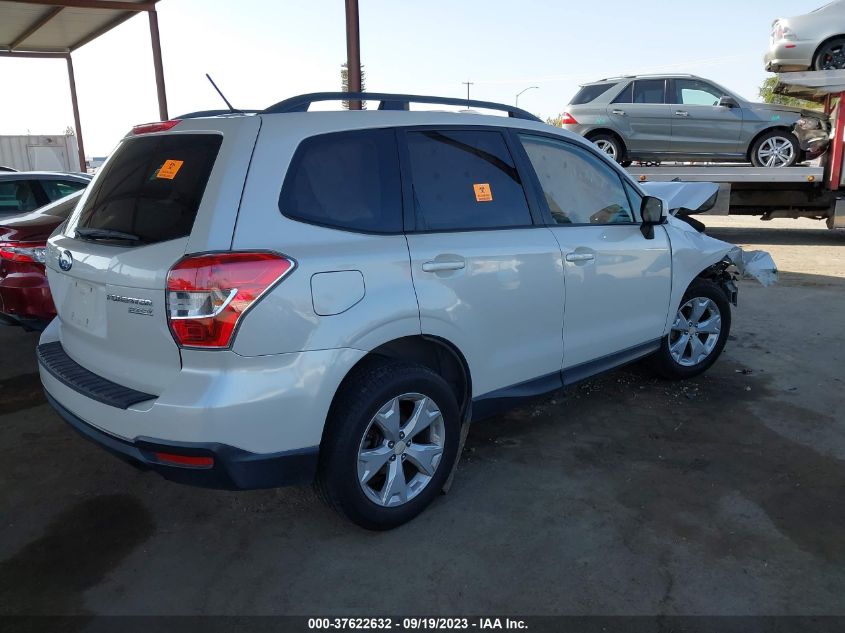 2015 SUBARU FORESTER 2.5I PREMIUM - JF2SJADC4FH804605