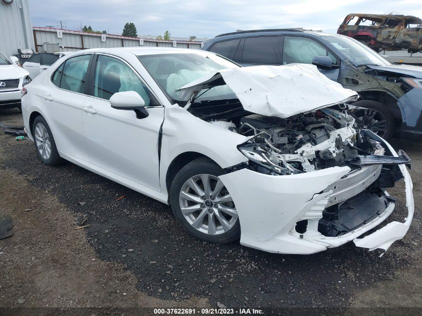 2019 TOYOTA CAMRY LE/SE/XLE/L - 4T1B11HK5KU270401