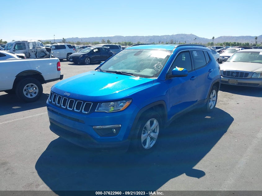 VIN 3C4NJCBB8KT832775 2019 JEEP COMPASS LATITUDE
