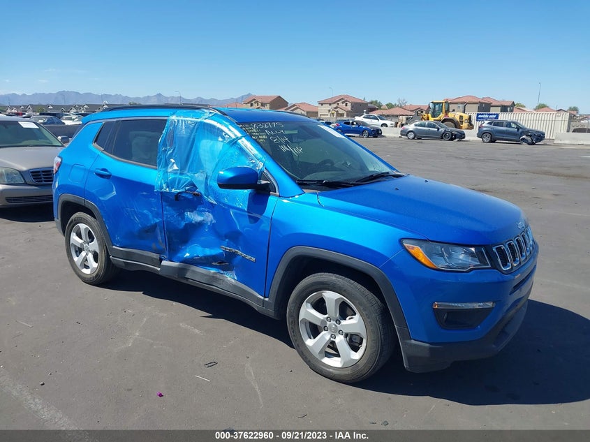 VIN 3C4NJCBB8KT832775 2019 JEEP COMPASS LATITUDE