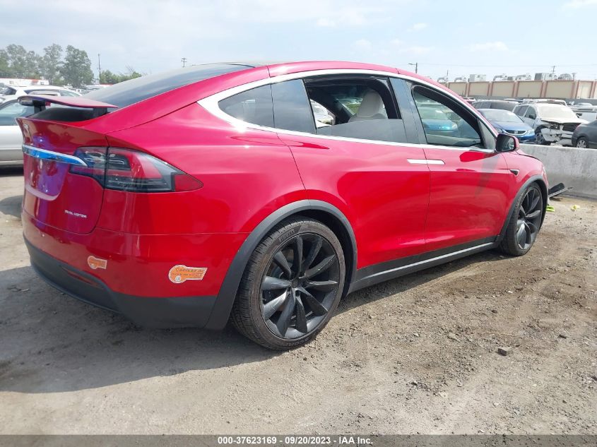 5YJXCBE2XLF297733 Tesla Model X   4