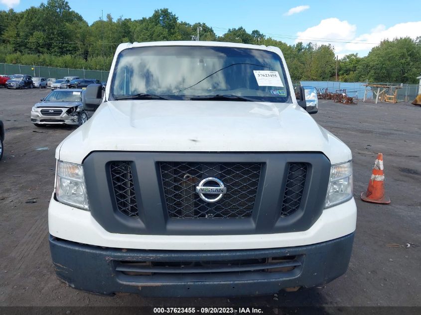 2015 NISSAN NV SV - 1N6BF0KM1FN806896