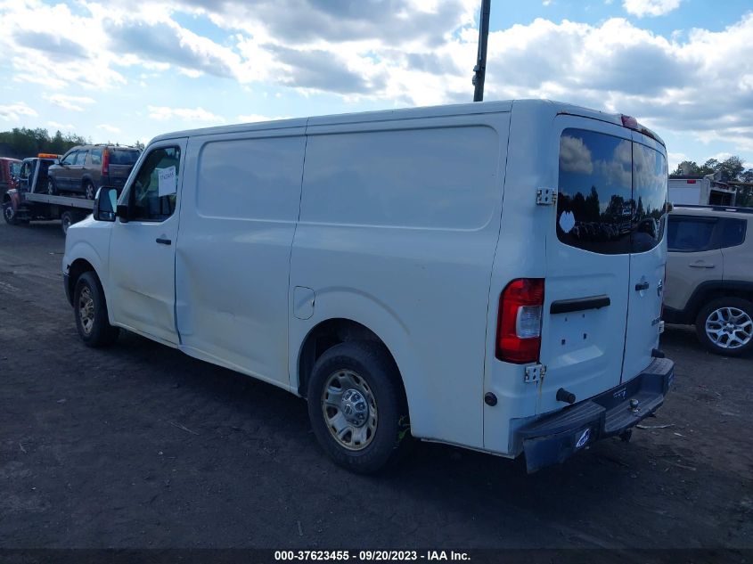 2015 NISSAN NV SV - 1N6BF0KM1FN806896
