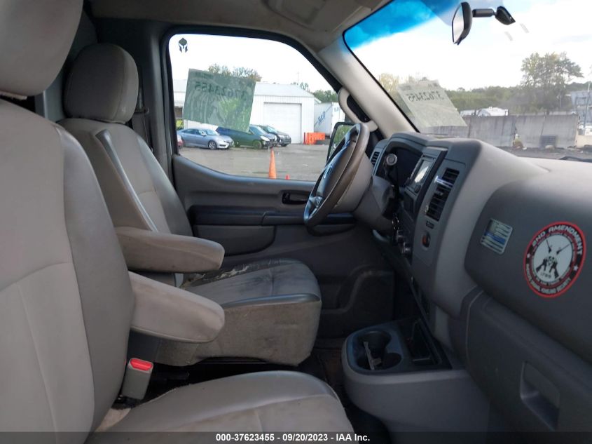 2015 NISSAN NV SV - 1N6BF0KM1FN806896