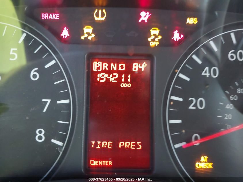 2015 NISSAN NV SV - 1N6BF0KM1FN806896