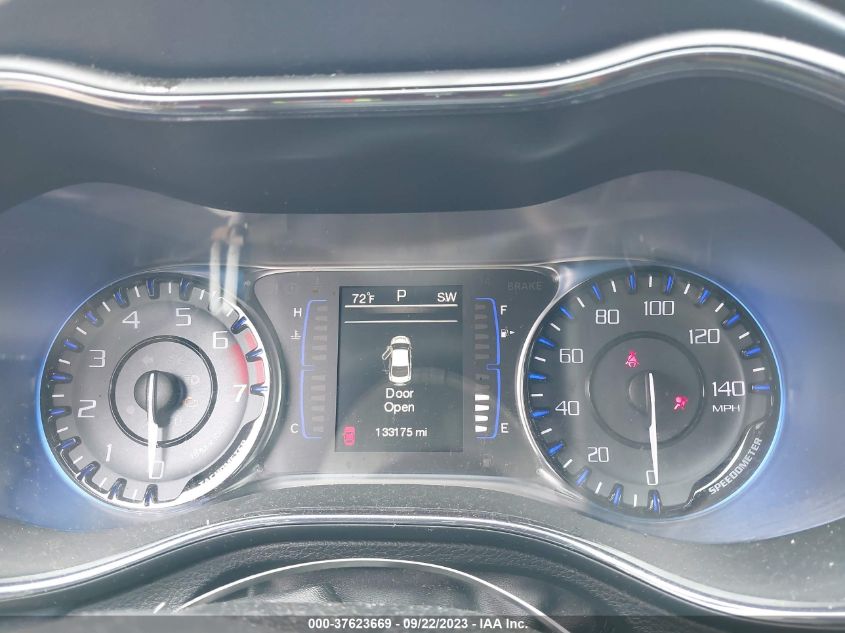 2015 CHRYSLER 200 S - 1C3CCCBB3FN658951