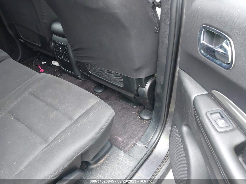 VIN 1C4RDJAG4JC187675 2018 DODGE DURANGO SXT