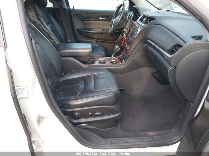 2014 CHEVROLET TRAVERSE LT - 1GNKVHKD8EJ150214