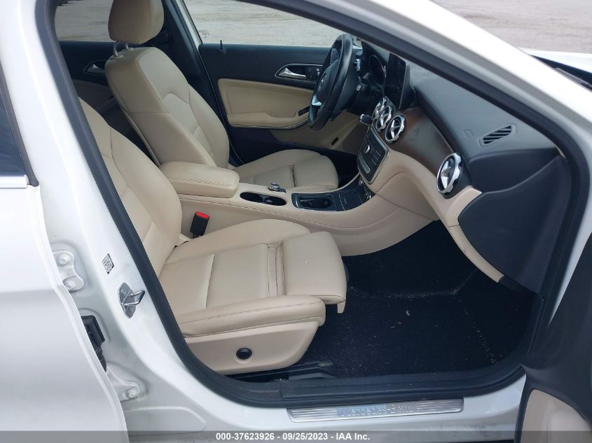 2019 MERCEDES-BENZ GLA 250 WDCTG4EB9KU008517