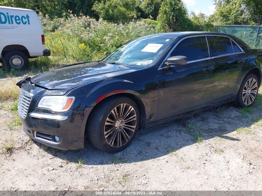 2013 CHRYSLER 300 - 2C3CCAAG1DH533177