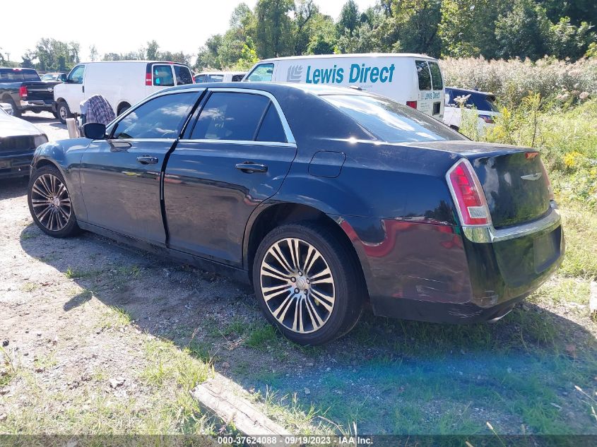 2013 CHRYSLER 300 - 2C3CCAAG1DH533177