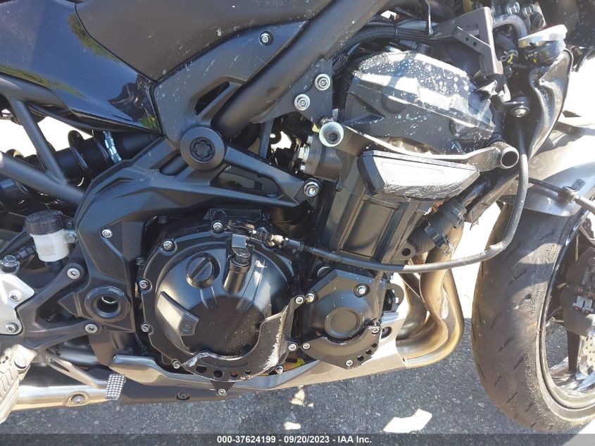 2023 KAWASAKI ZR900 F - ML5ZRDF1XPDA60436