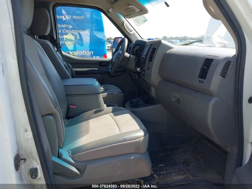 2016 NISSAN NV S/SV/SL 1N6AF0LY3GN811239
