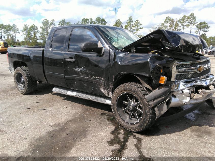 2013 CHEVROLET SILVERADO 1500 LS - 1GCRCREA4DZ134323