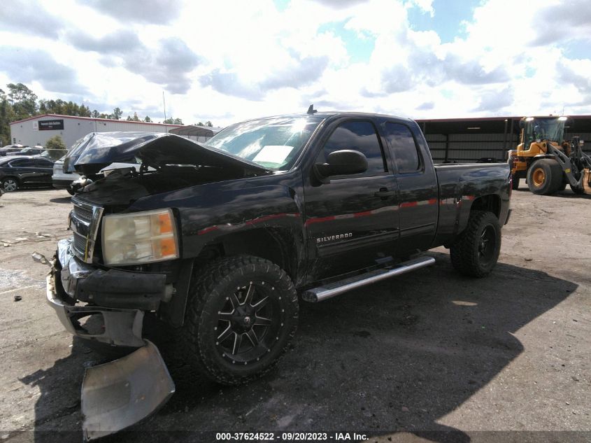 2013 CHEVROLET SILVERADO 1500 LS - 1GCRCREA4DZ134323