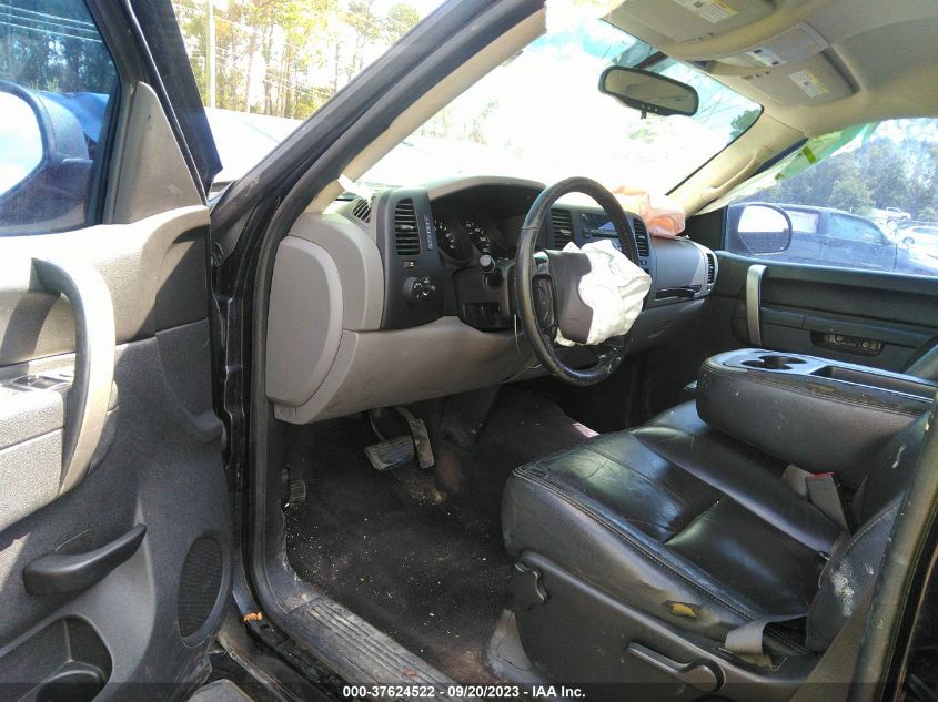 2013 CHEVROLET SILVERADO 1500 LS - 1GCRCREA4DZ134323