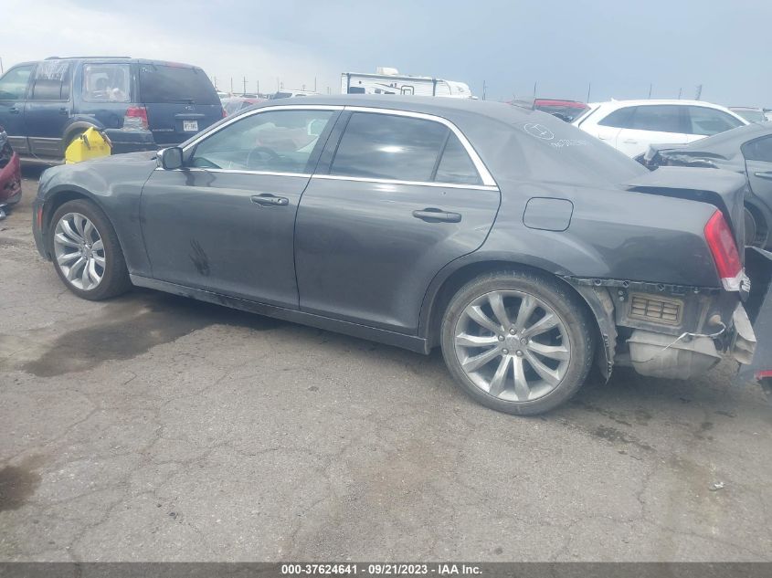 2019 CHRYSLER 300 TOURING - 2C3CCAAG1KH610143