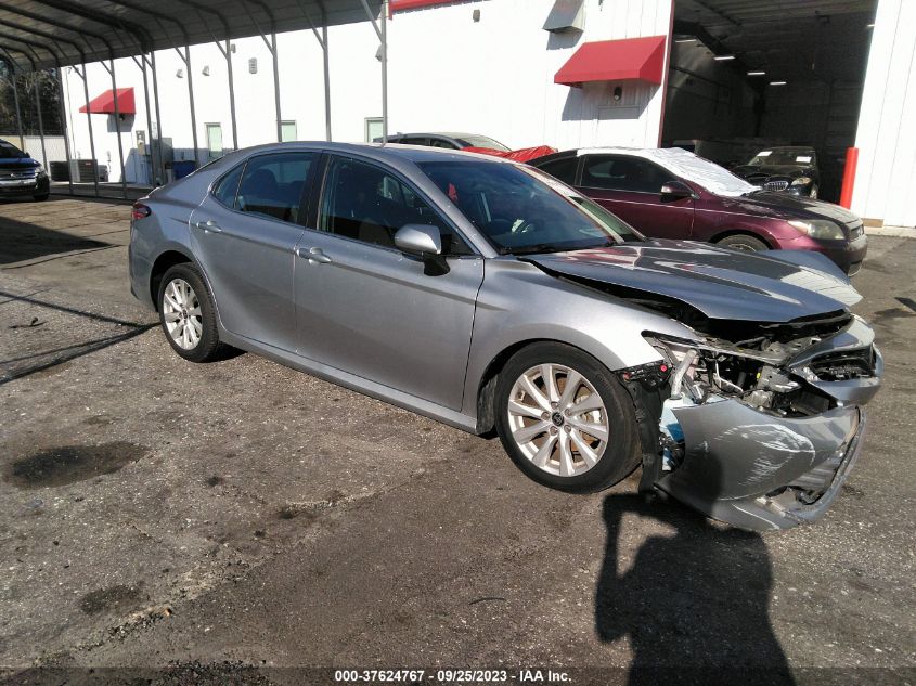 2020 TOYOTA CAMRY LE - 4T1C11AK9LU968123