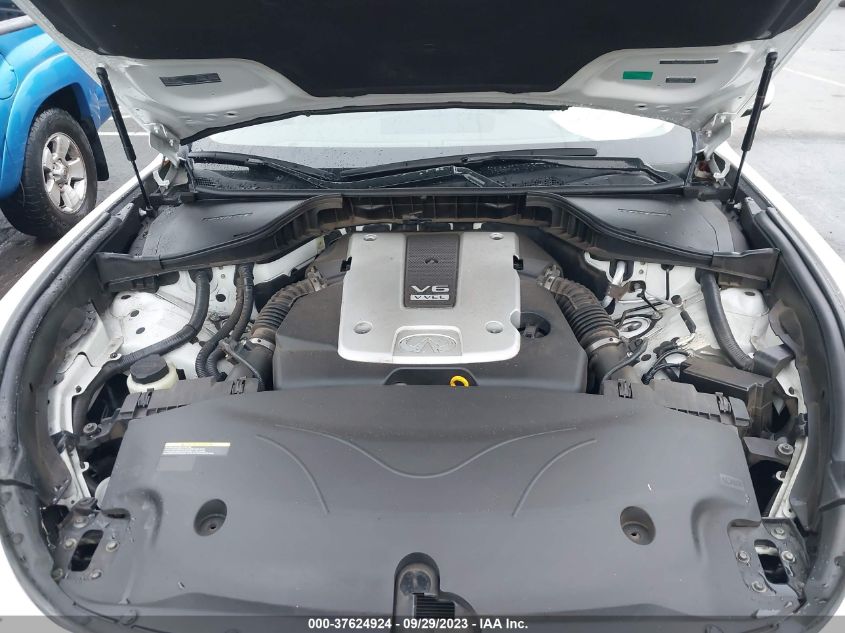 2015 INFINITI Q70L JN1BY1PP0FM601844