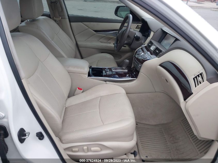 2015 INFINITI Q70L JN1BY1PP0FM601844