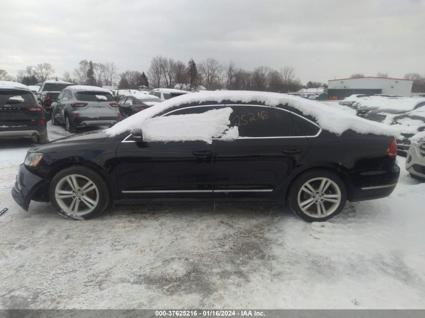 1VWBN7A39DC018879 | 2013 VOLKSWAGEN PASSAT