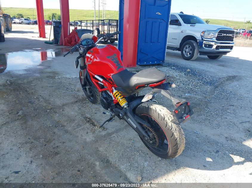 2017 DUCATI MONSTER 797 ZDMMADBM8HB002184