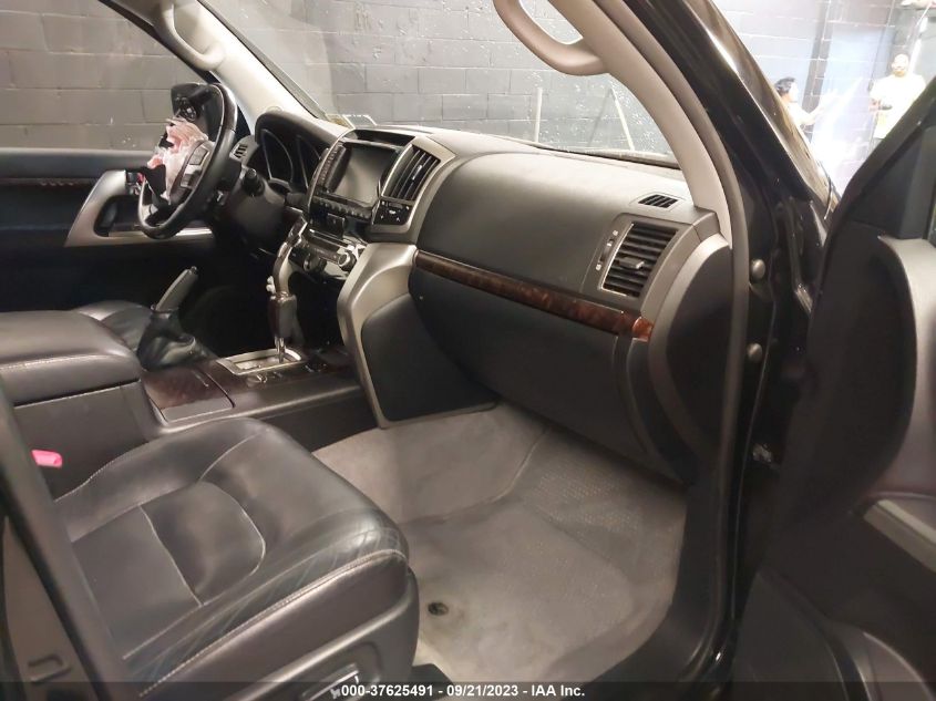 2014 TOYOTA LAND CRUISER - JTMHY7AJ3E4027558