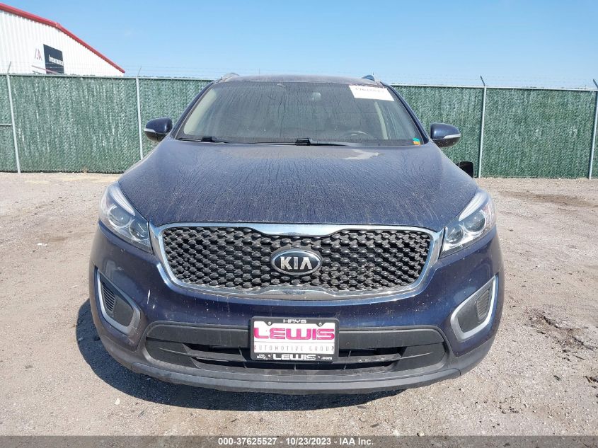 2017 KIA SORENTO LX - 5XYPGDA31HG303871