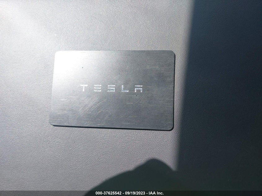 VIN 7SAYGDEF9PF764303 2023 TESLA MODEL Y PERFORMANCE