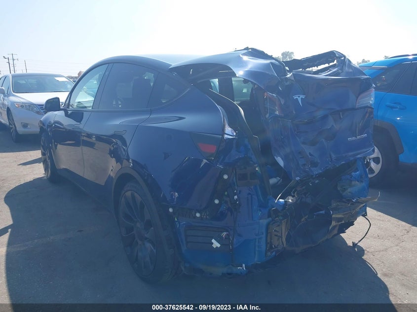 VIN 7SAYGDEF9PF764303 2023 TESLA MODEL Y PERFORMANCE