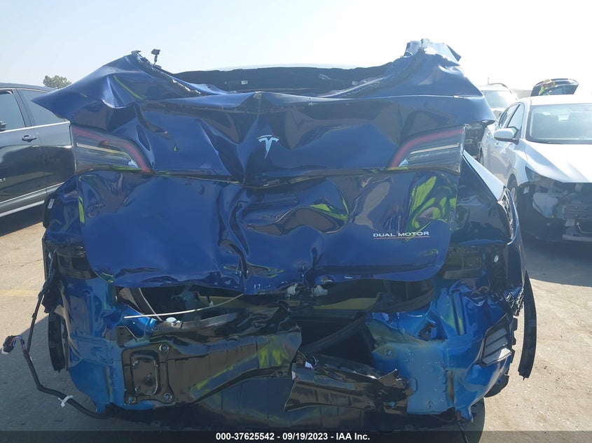 VIN 7SAYGDEF9PF764303 2023 TESLA MODEL Y PERFORMANCE
