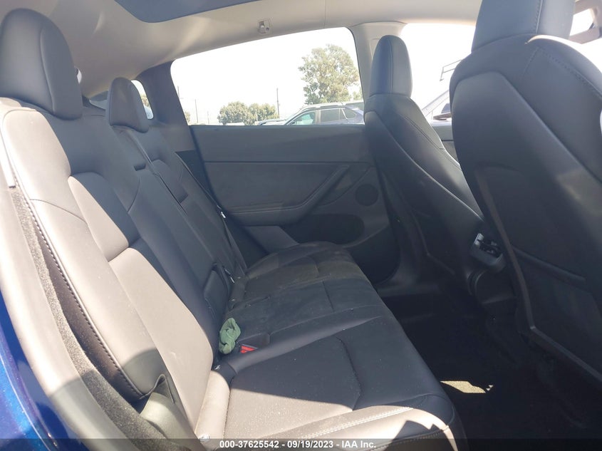 VIN 7SAYGDEF9PF764303 2023 TESLA MODEL Y PERFORMANCE