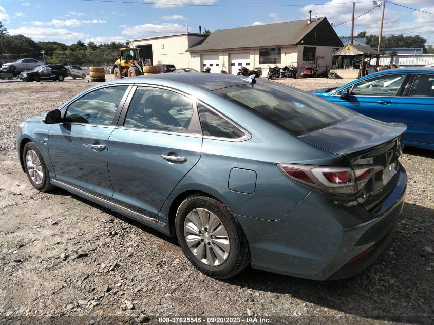 2016 HYUNDAI SONATA HYBRID SE - KMHE24L15GA037167