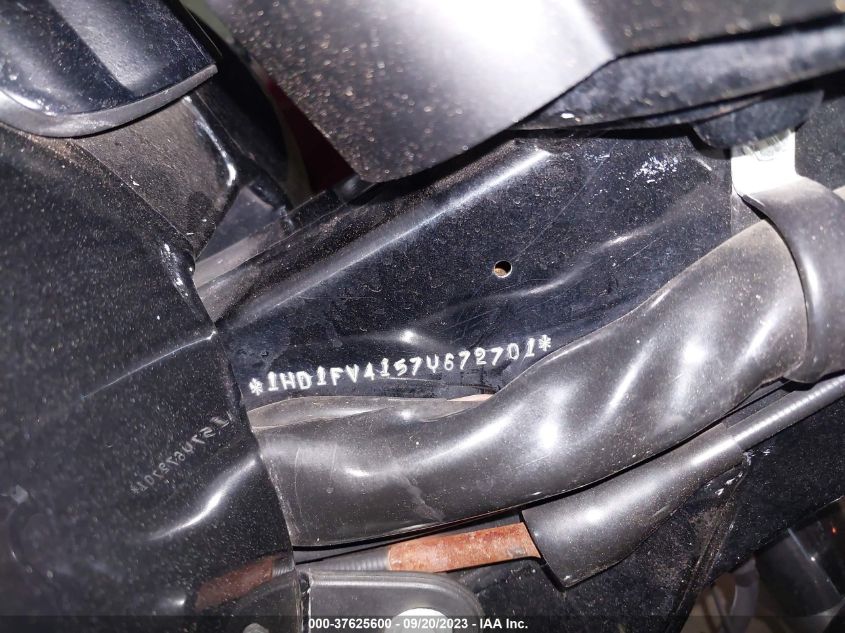 2007 HARLEY-DAVIDSON FLHT 1HD1FV4157Y672701