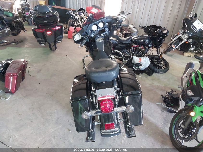 2007 HARLEY-DAVIDSON FLHT 1HD1FV4157Y672701