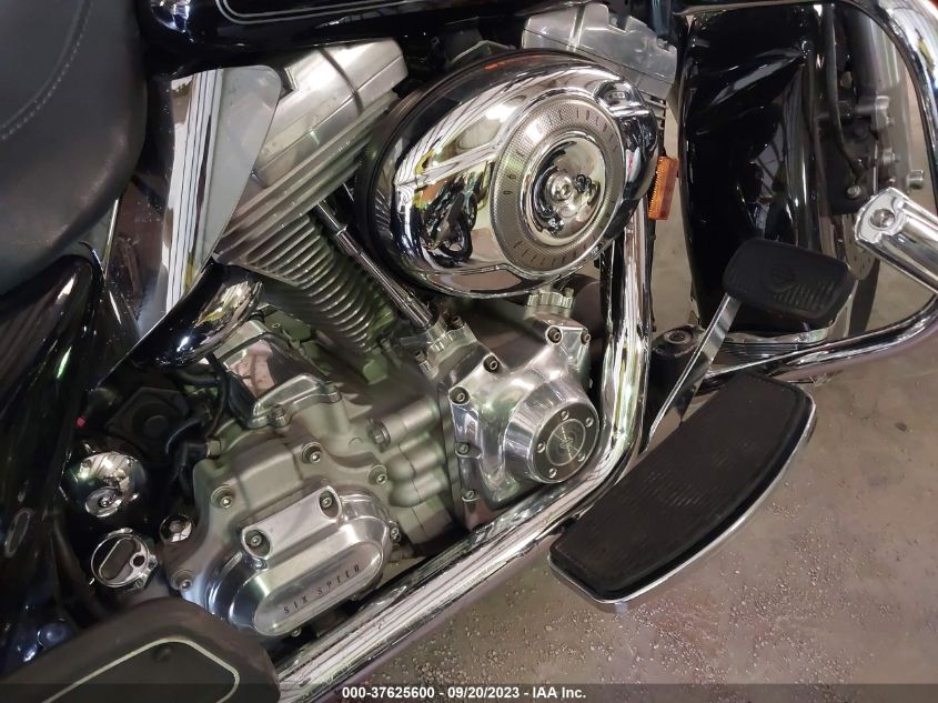 2007 HARLEY-DAVIDSON FLHT 1HD1FV4157Y672701