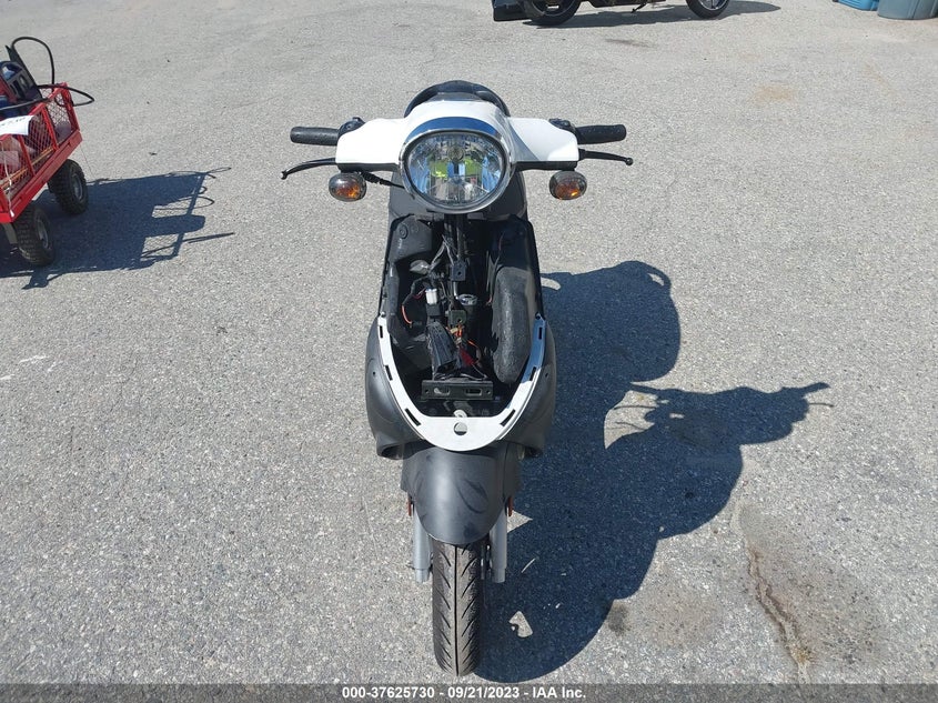 VIN RFVPAP5A8N1132789 2022 GENUINE SCOOTER CO. BUDDY 50