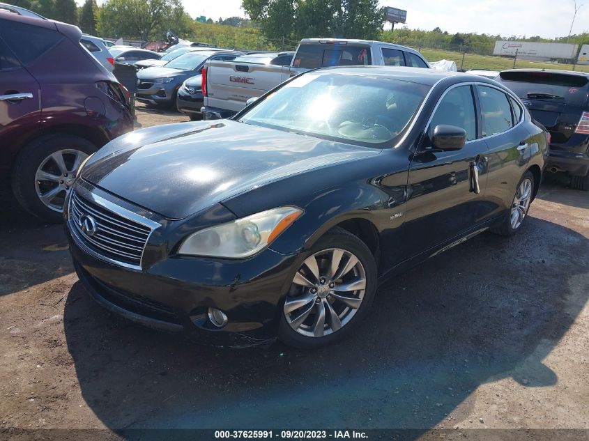 2014 INFINITI Q70H JN1EY1AP0EM310006