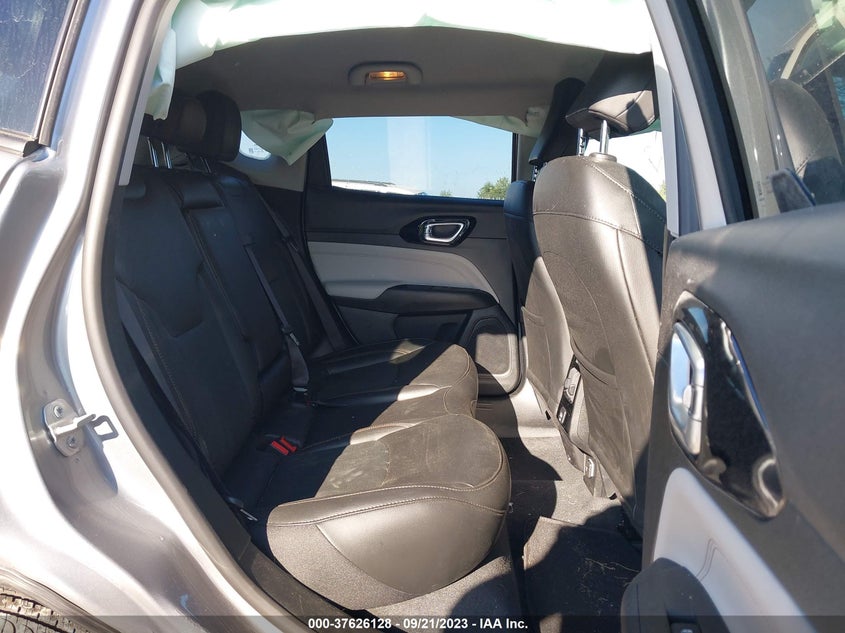 VIN 3C4NJDCB2NT200816 2022 JEEP COMPASS LIMITED