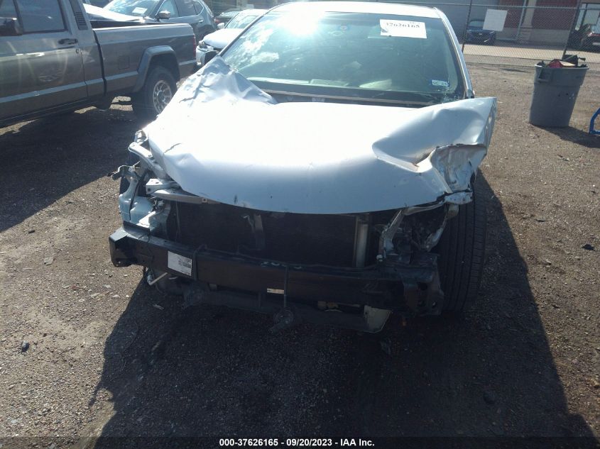 2016 TOYOTA CAMRY LE/XLE/SE/XSE - 4T4BF1FK4GR581271
