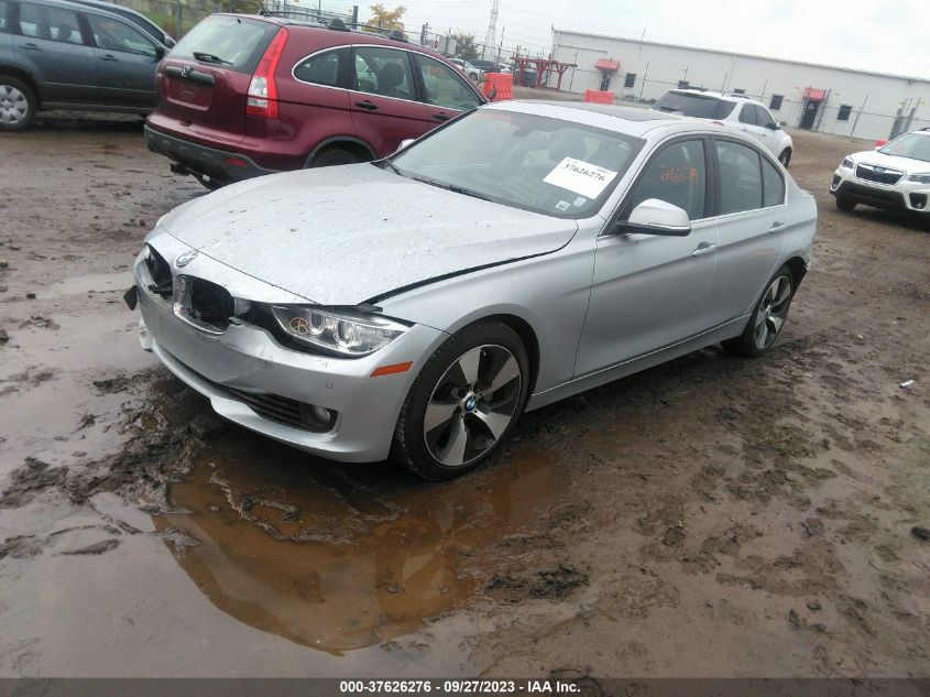 2013 BMW 3 SERIES ACTIVEHYBRID 3 - WBA3F9C54DF484276