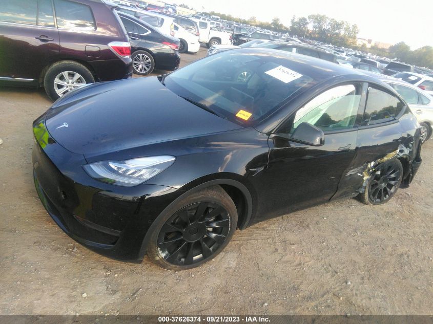 2022 TESLA MODEL Y LONG RANGE - 7SAYGAEE4NF427881