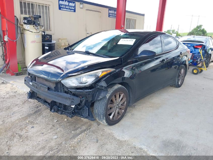 2015 HYUNDAI ELANTRA SE - 5NPDH4AE2FH639200