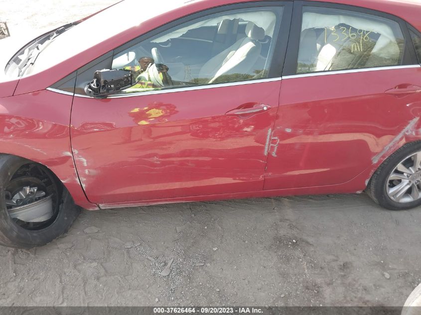 2013 HYUNDAI ELANTRA GT - KMHD35LEXDU026760