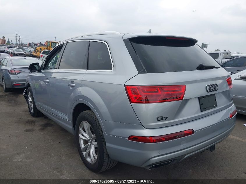 WA1AHAF73KD023267 Audi Q7 PREMIUM/SE PREMIUM 3